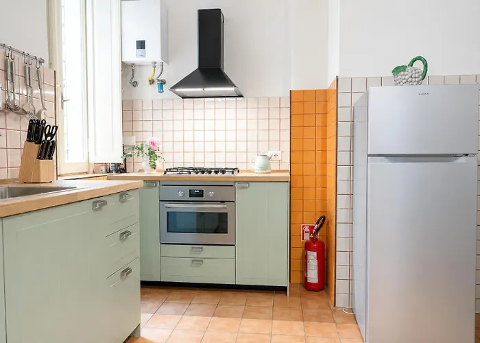 Trasteverehome - Historic Noble Palace In Trastevere With Balcony Appartement Rome