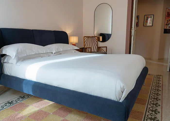 Trasteverehome - Historic Noble Palace In Trastevere With Balcony